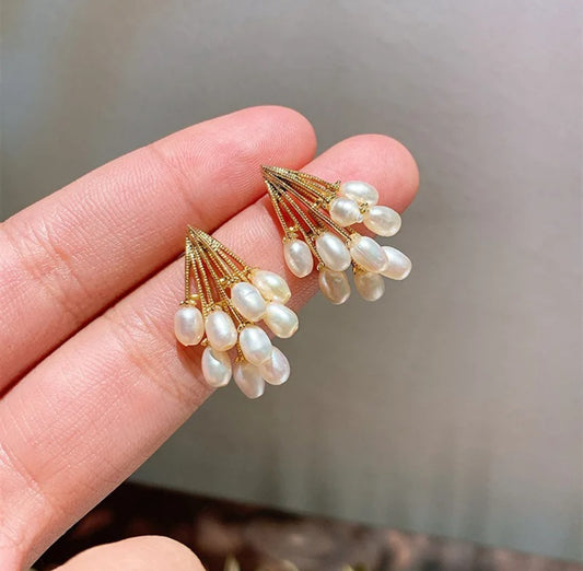 Baroque Pearl bunch studs