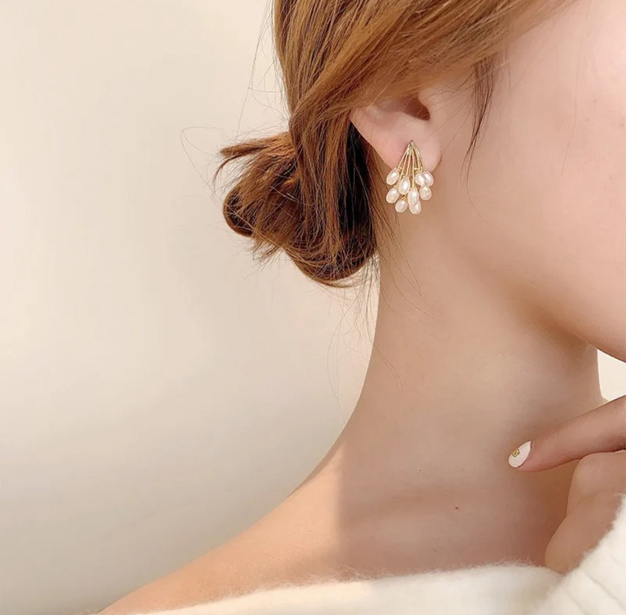 Baroque Pearl bunch studs