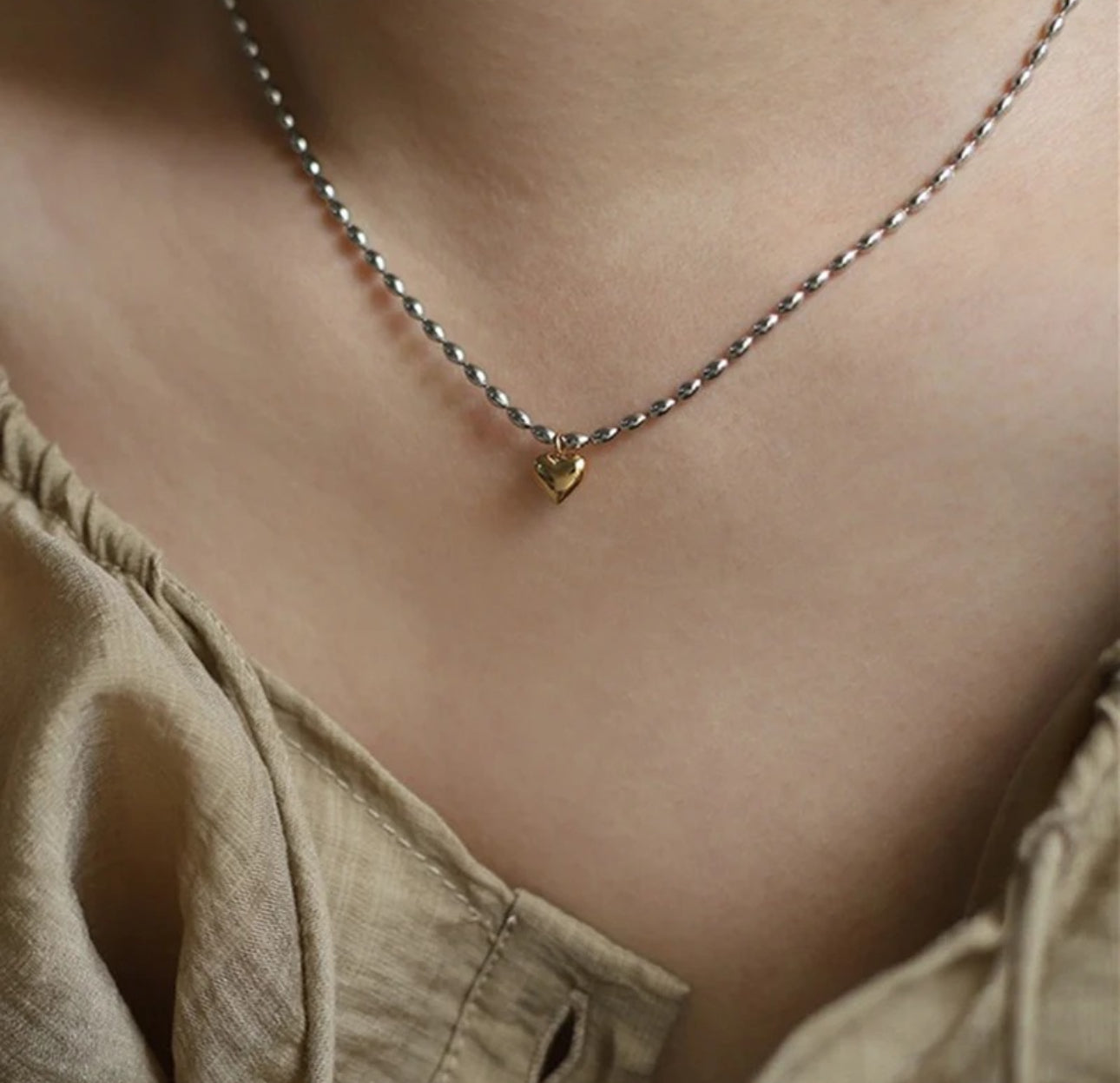 Silver beads chain heart pendant necklace