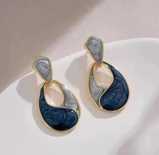 Blue enamelled oil painted  dangler Korean earrings