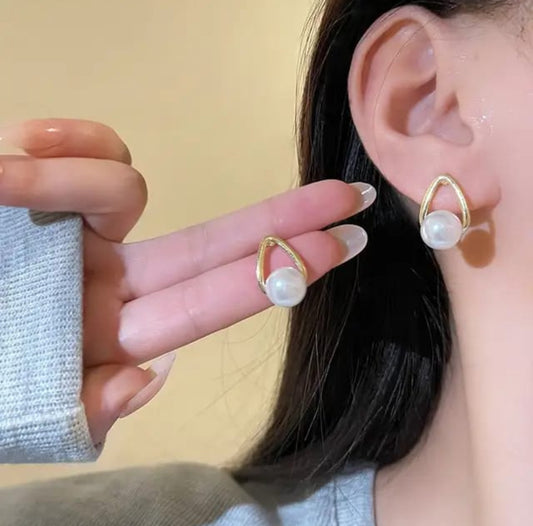 Pearl stud earrings