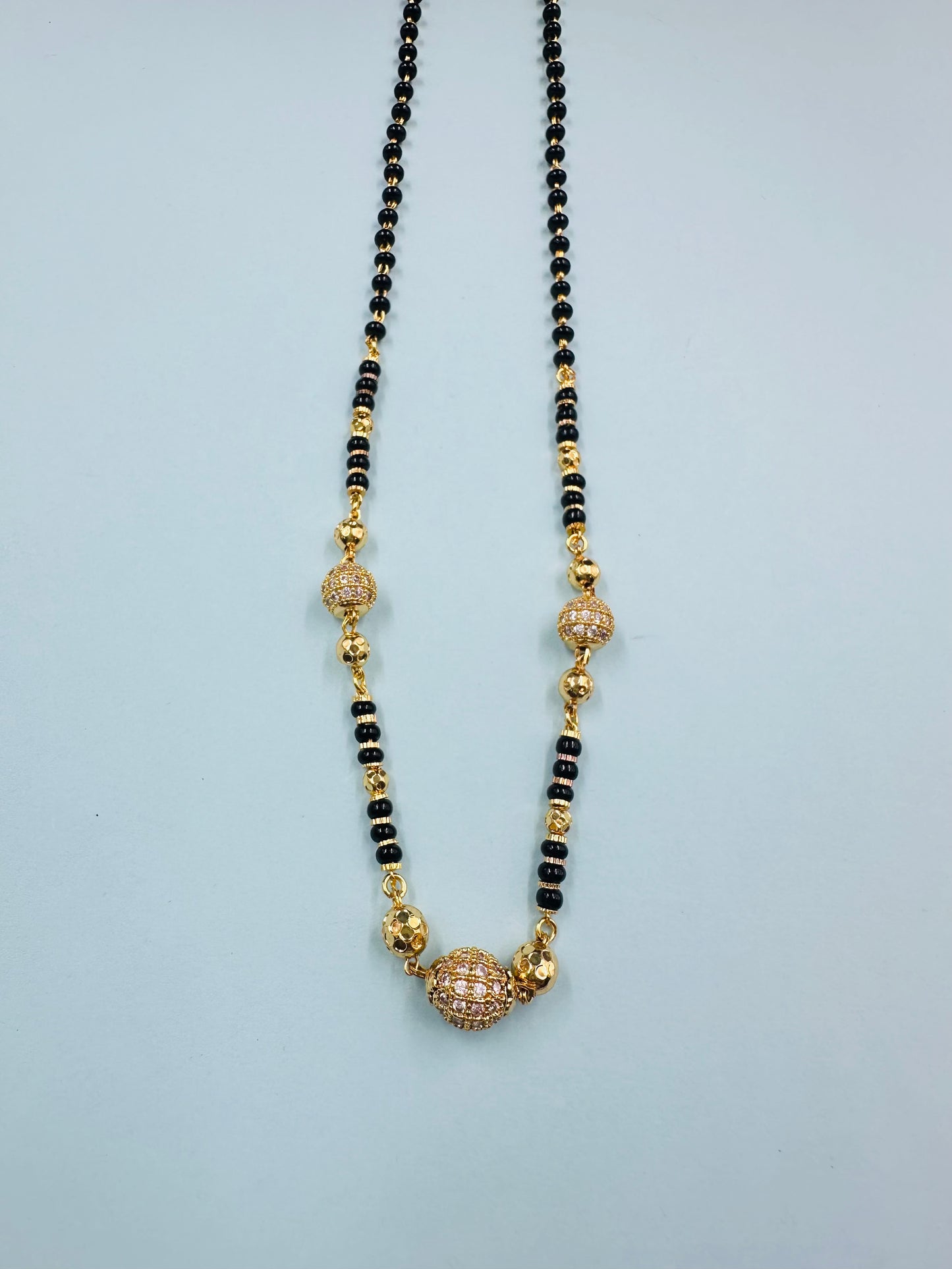 Dazzling Oryza Mangalsutra