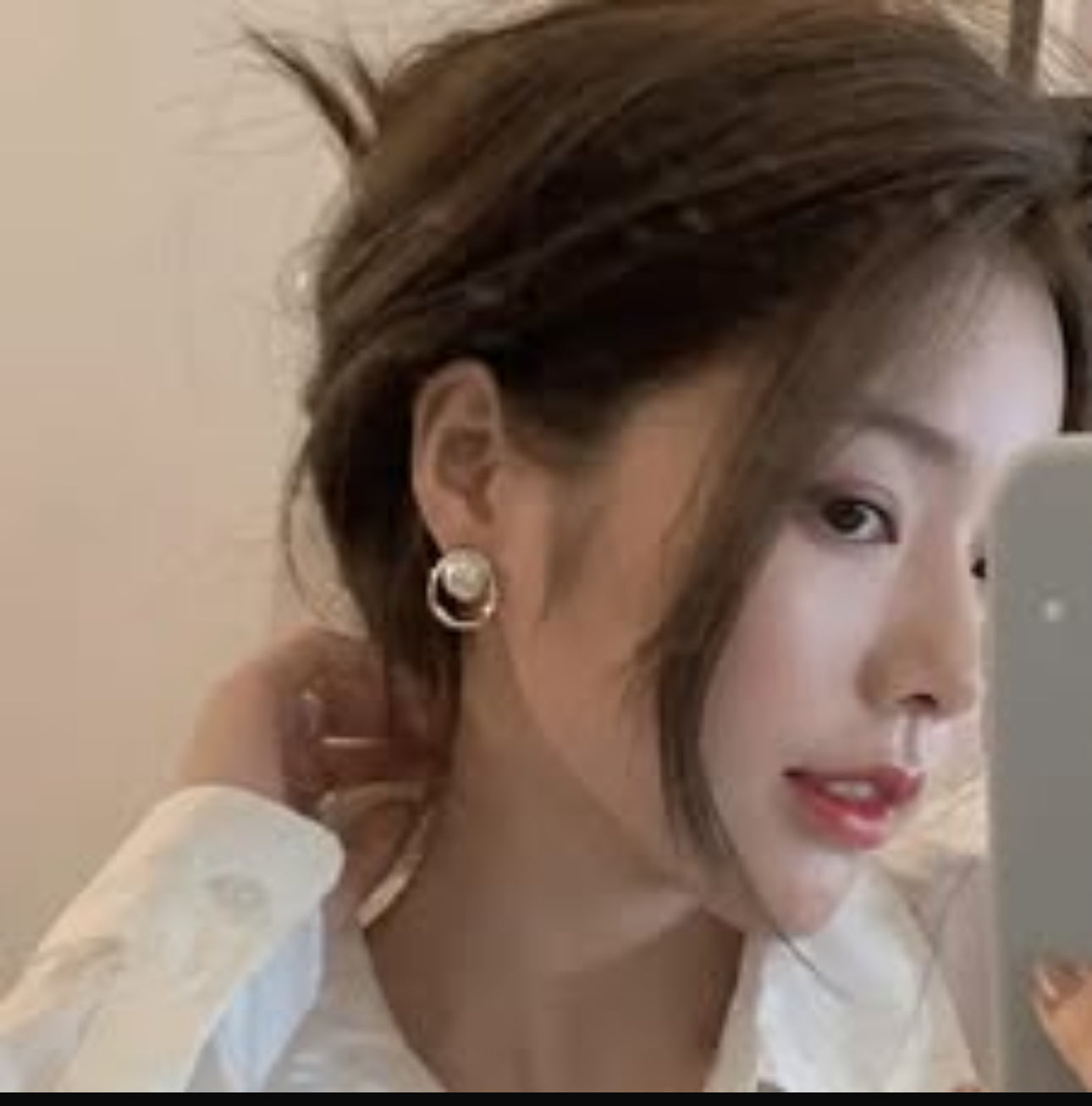 Pearl stud earrings