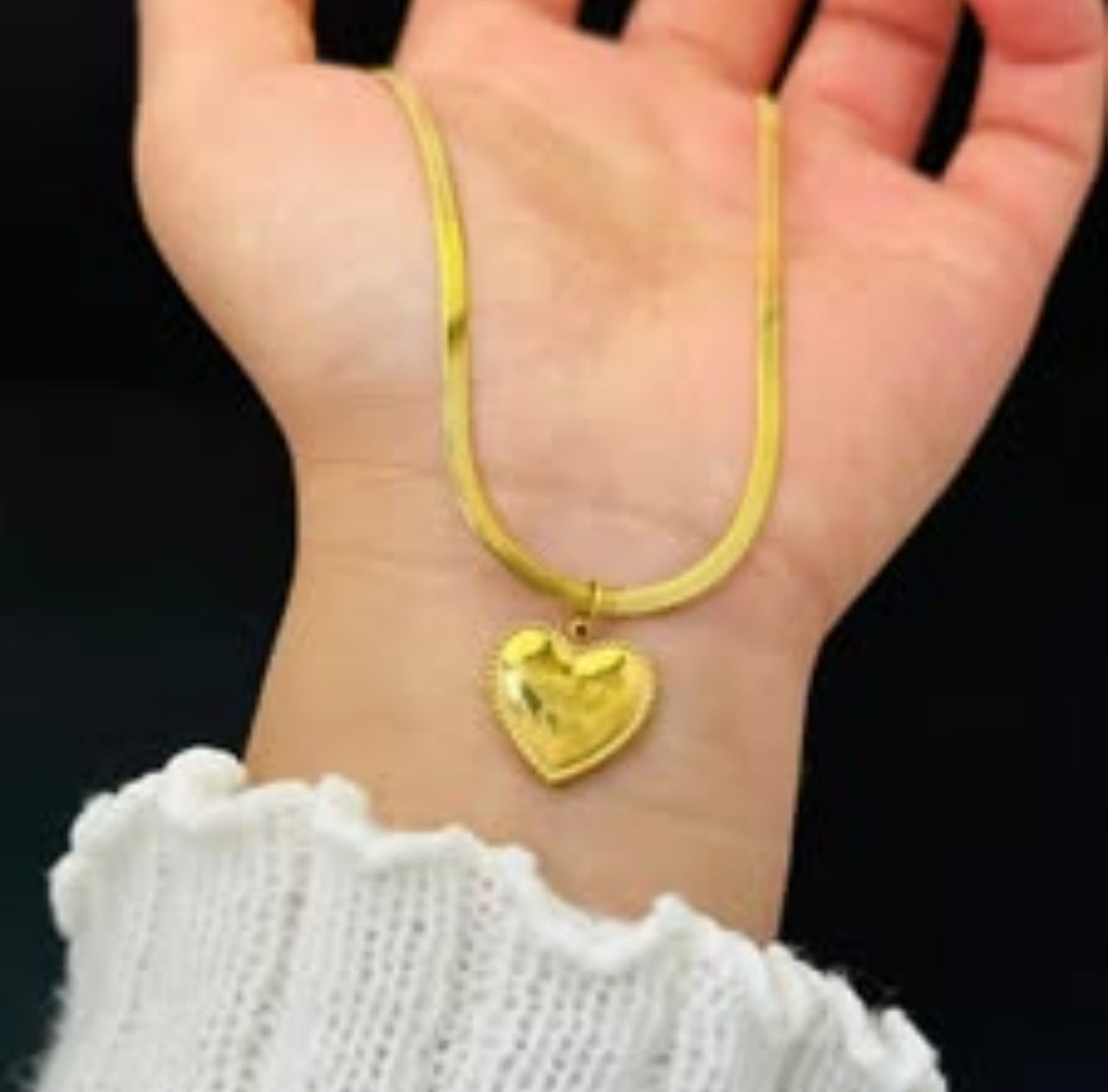 Golden heart  anti tarnish snake  chain