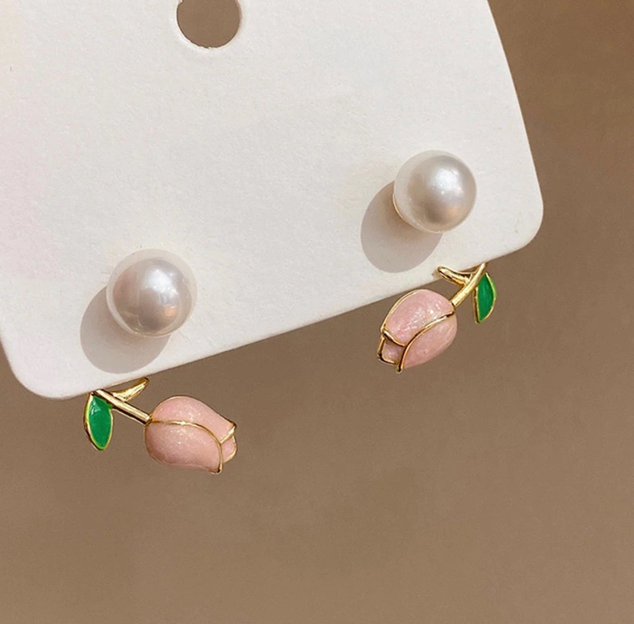 flower Pearl  drop stud earrings