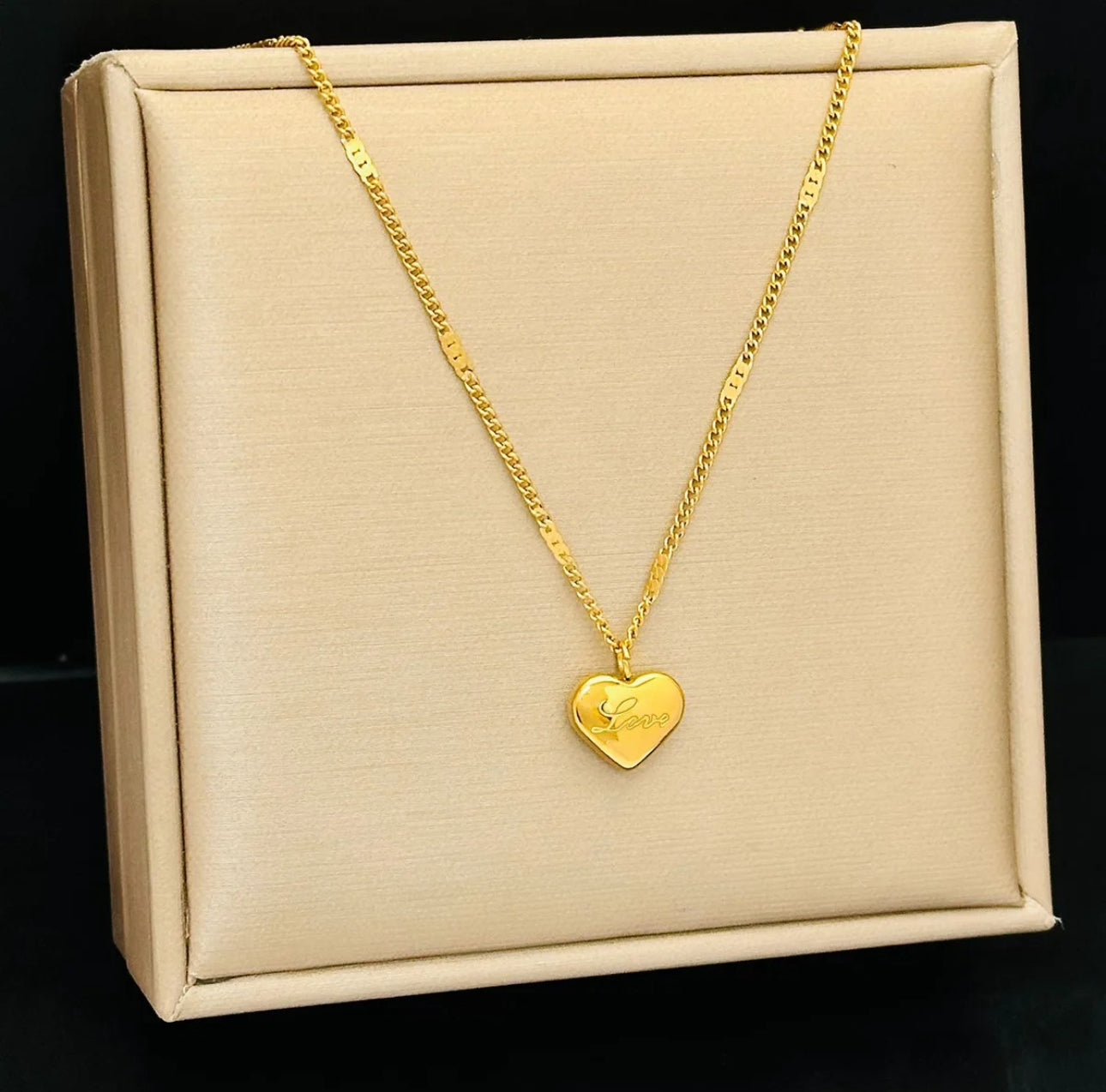 Golden heart  anti tarnish  chain
