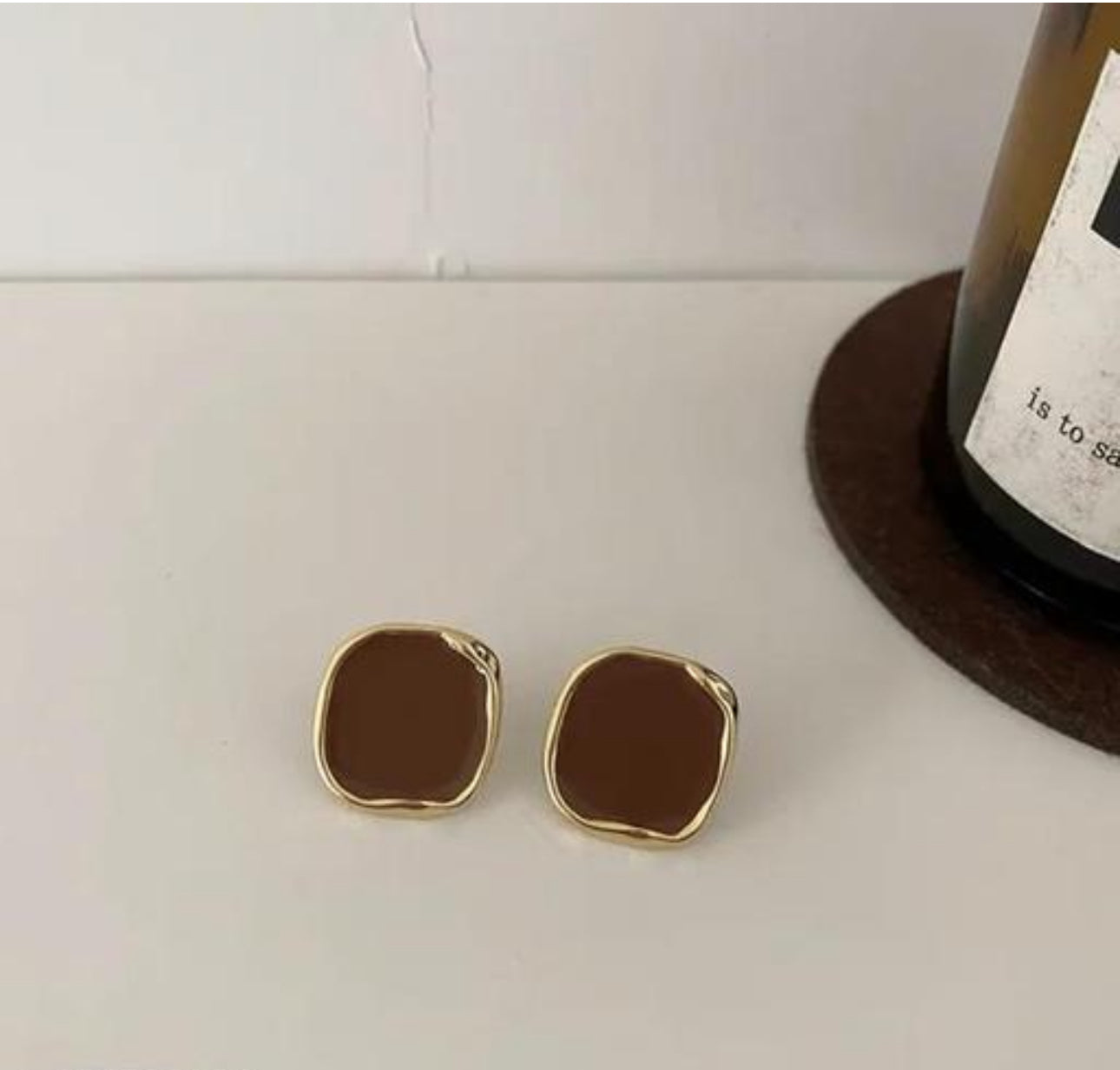 Red  glaze  geometric stud earrings