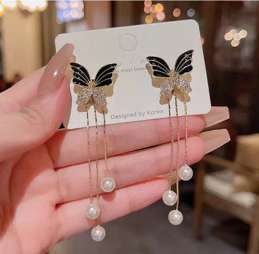 Trendy  butterfly Korean pearl  dangler