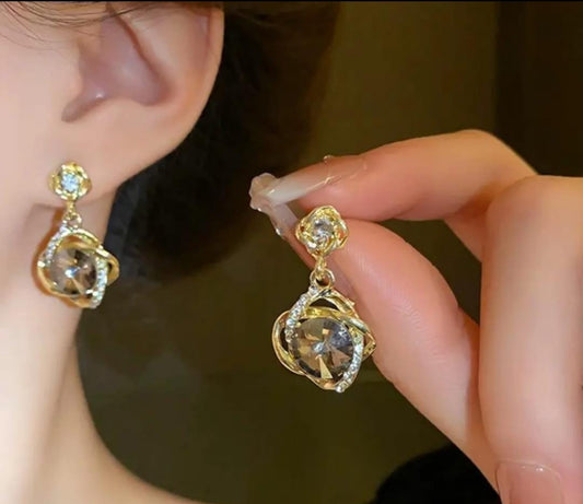 Trendy  Korean stone dangler