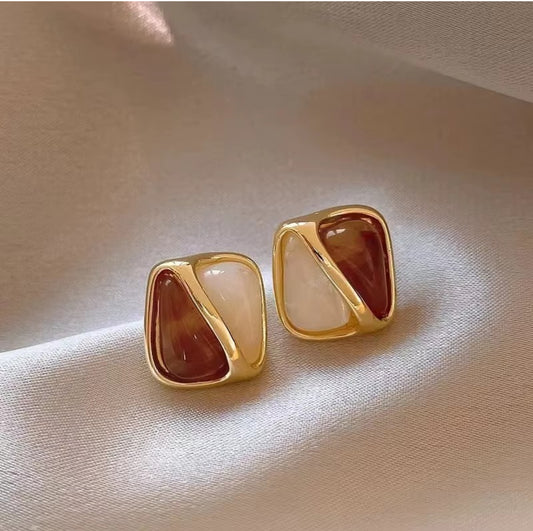 . Caramel square studs