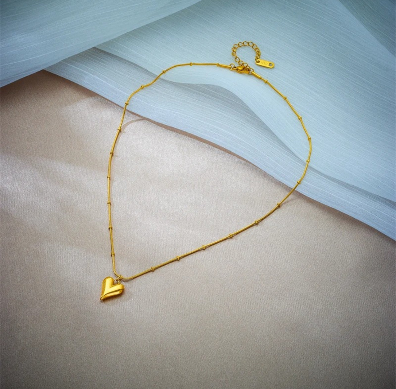 Golden heart  anti tarnish  chain