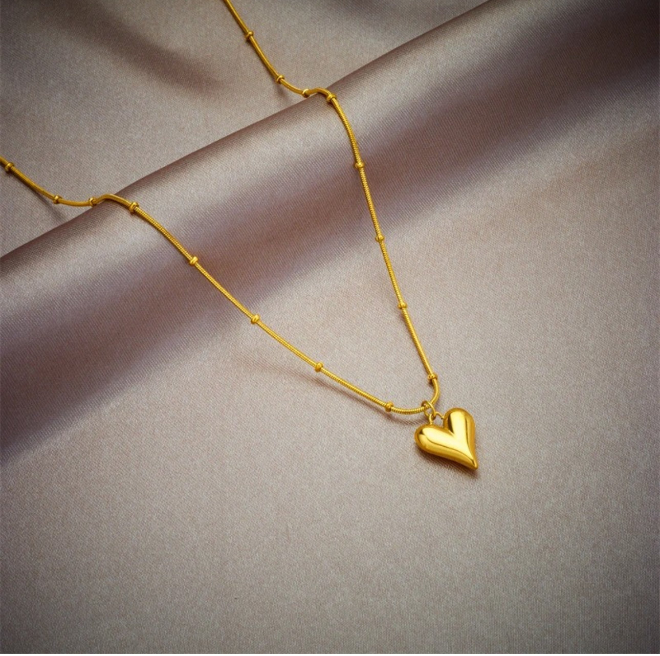 Golden heart  anti tarnish  chain
