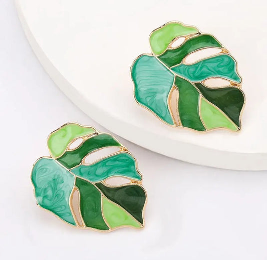 . Amazing Enamelled green painted leaf studs