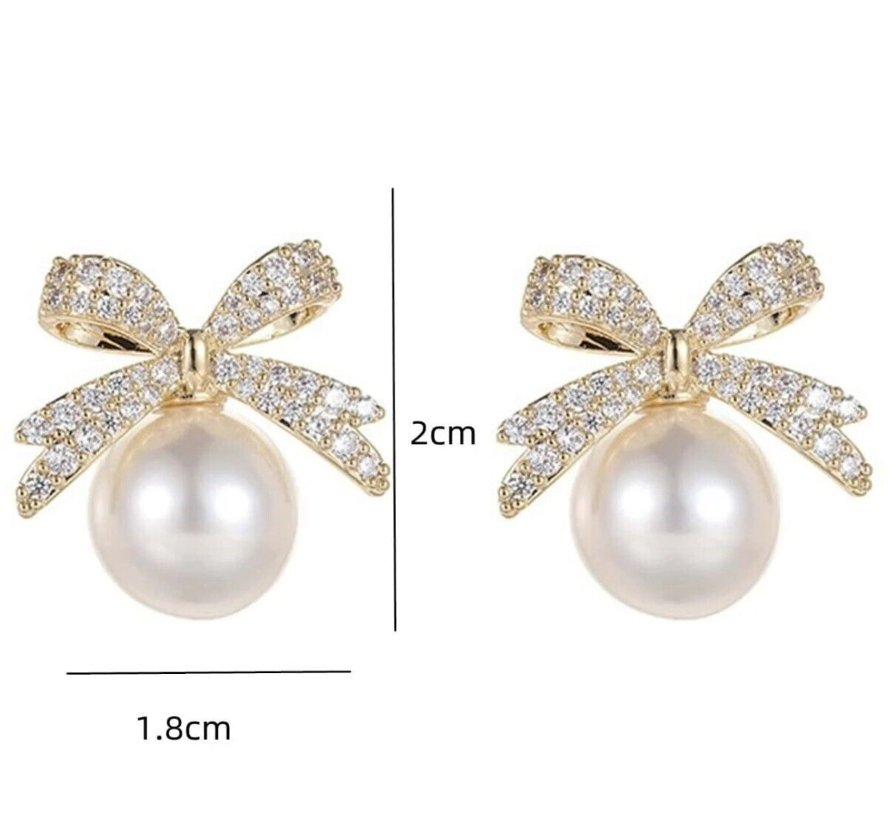 Pearl bow stud earrings