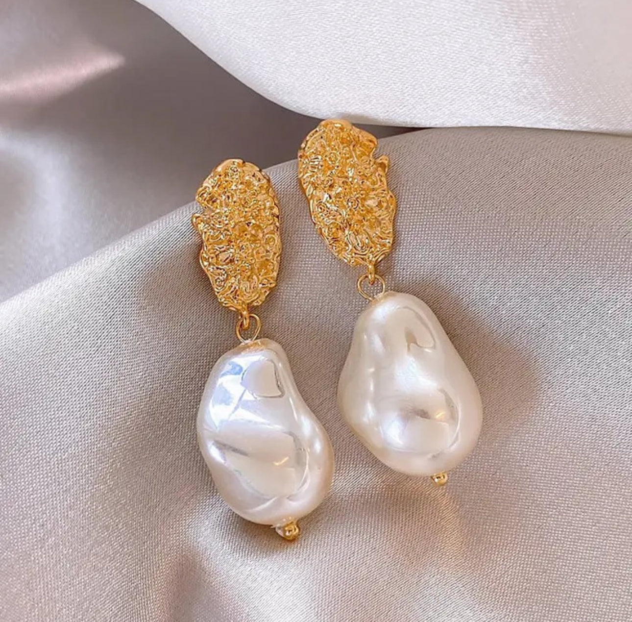 Asymmetric  pearl drop  gold foil earrings