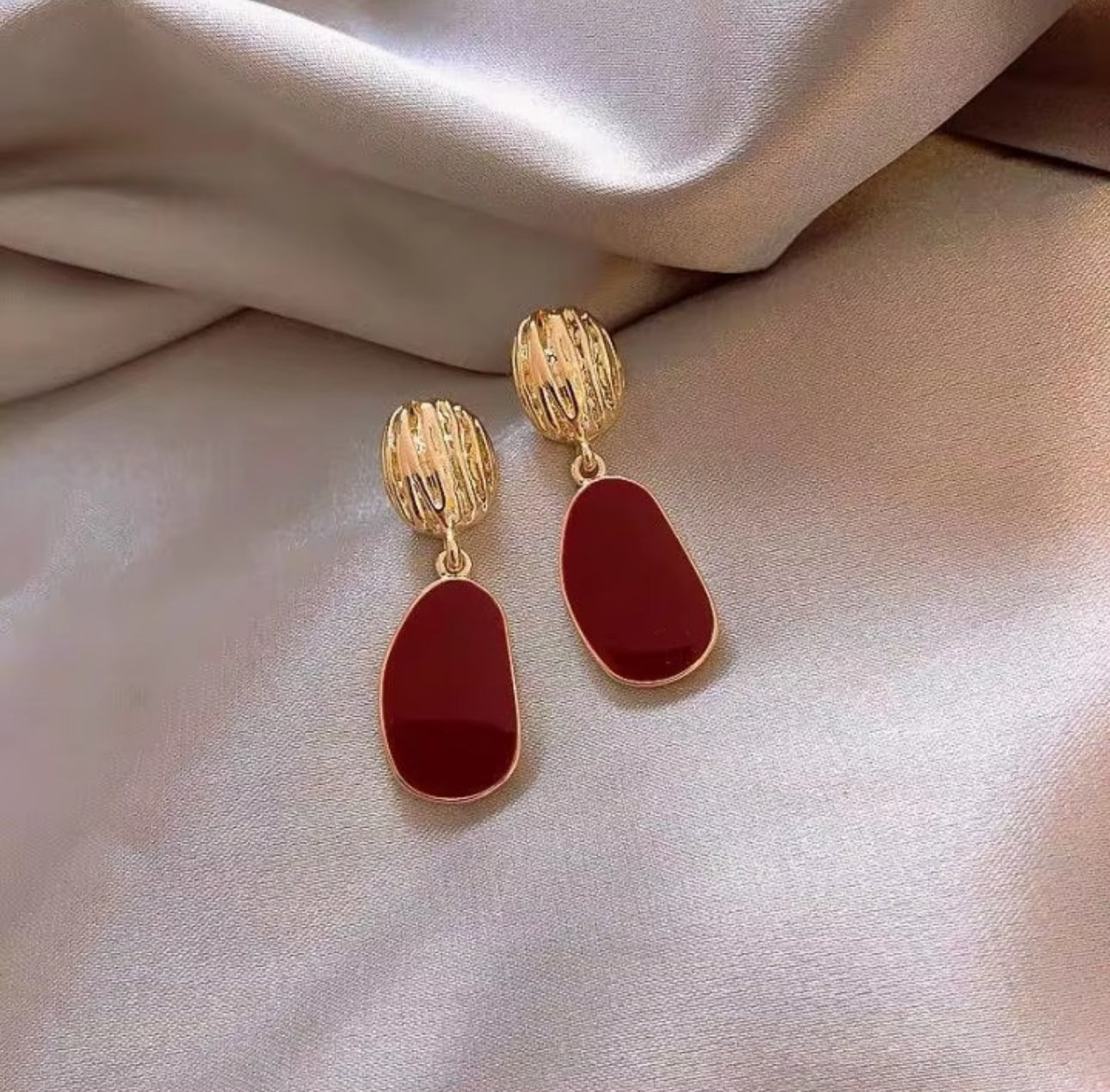 Red enamel  drop  golden earrings