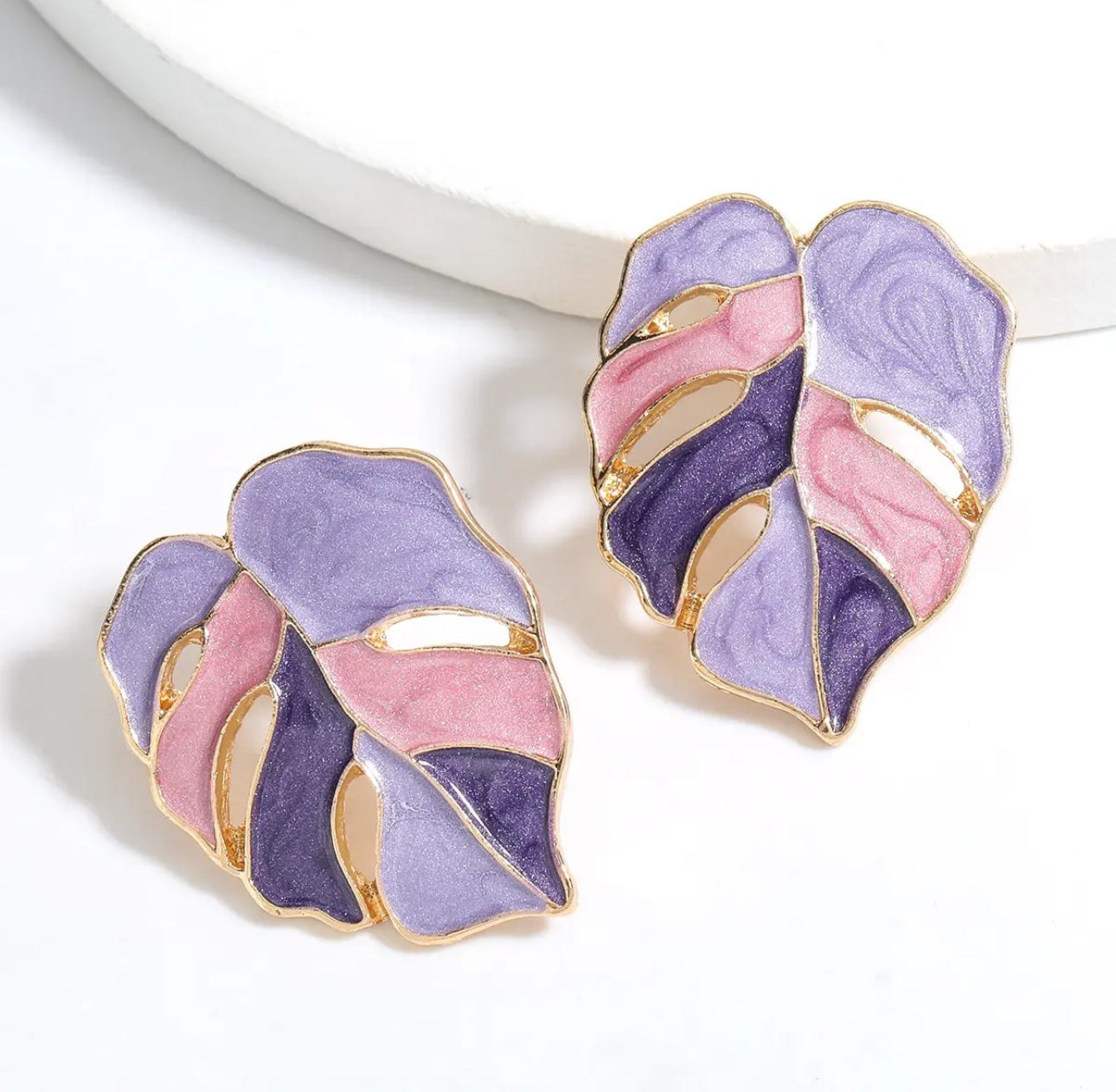Enamelled purple painted leaf studs