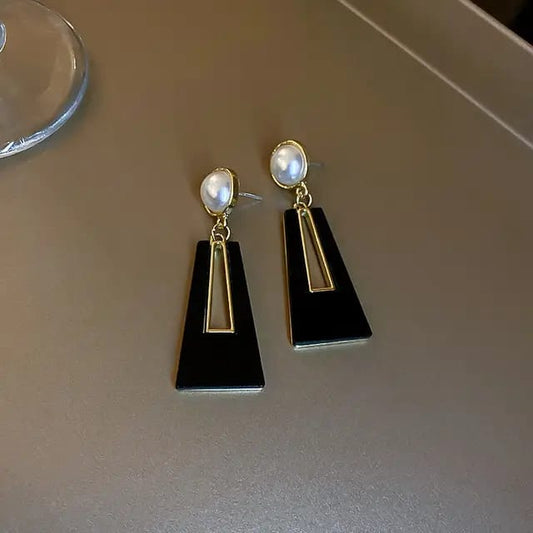 Black Pearl  dangler  earrings