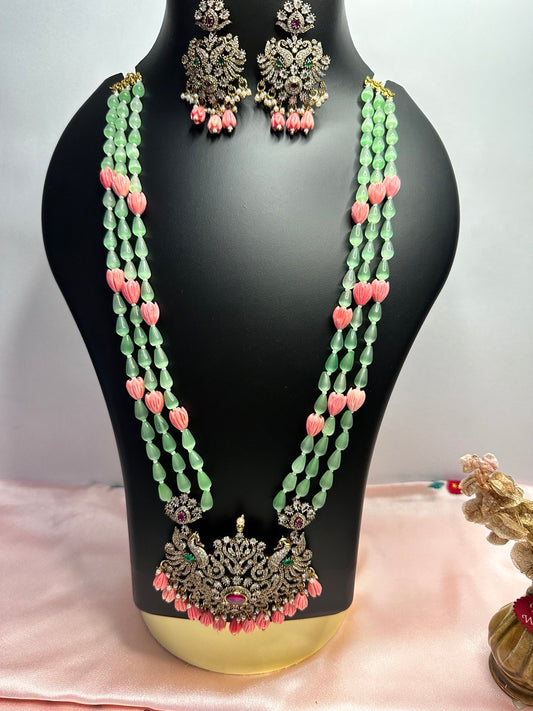 Russian green monalisa  beads  jewellery set