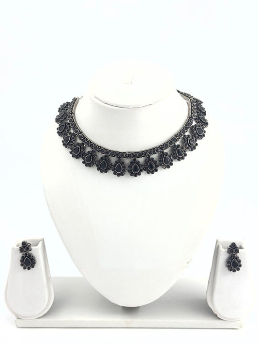 Black  Antique  Necklace  set