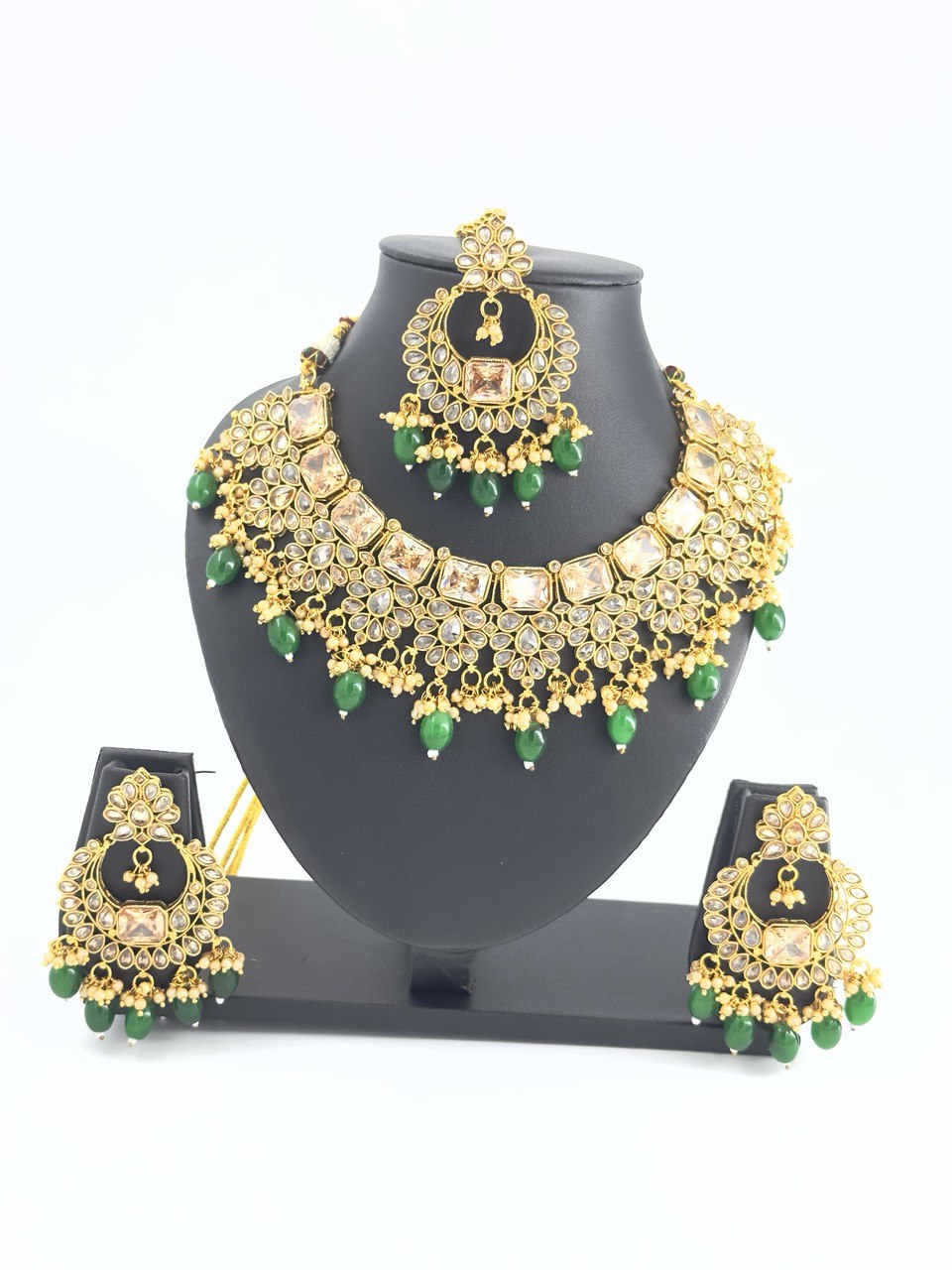 Green LCT AD   Necklace  set