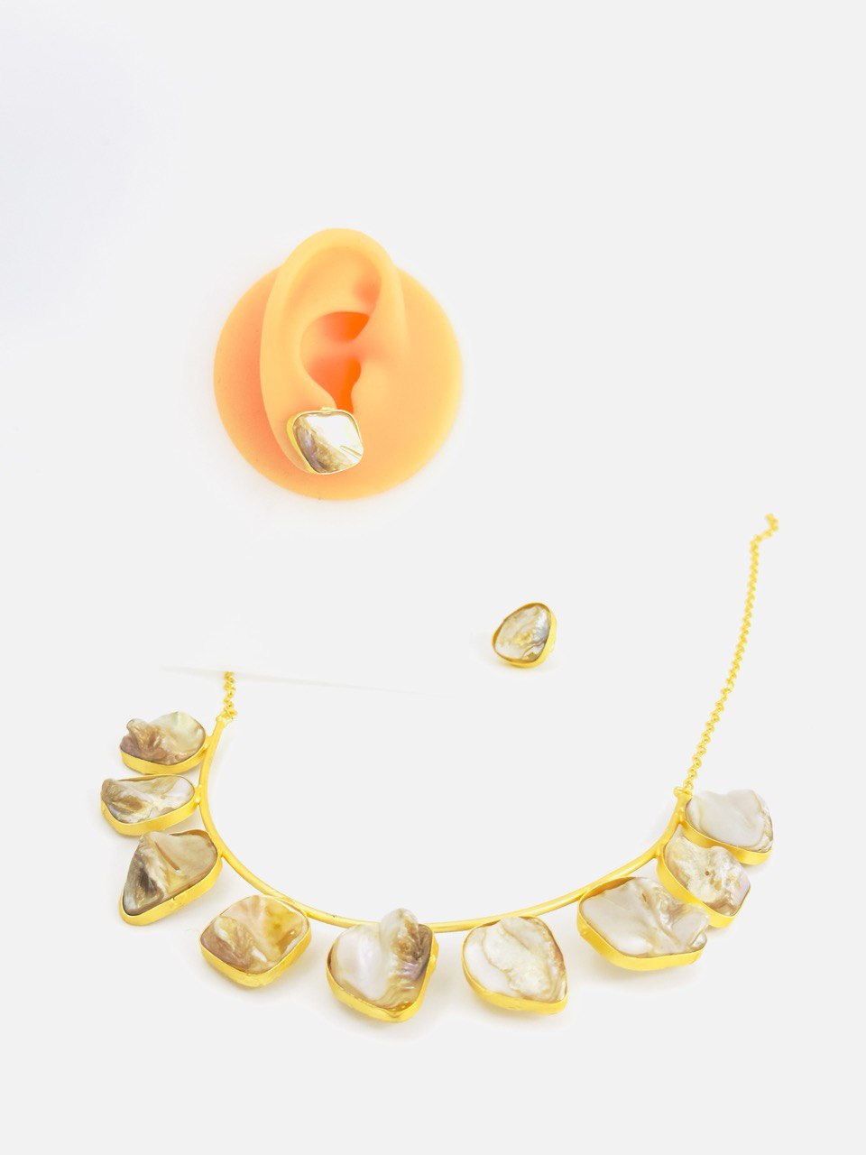 mother of pearls  Necklace  set