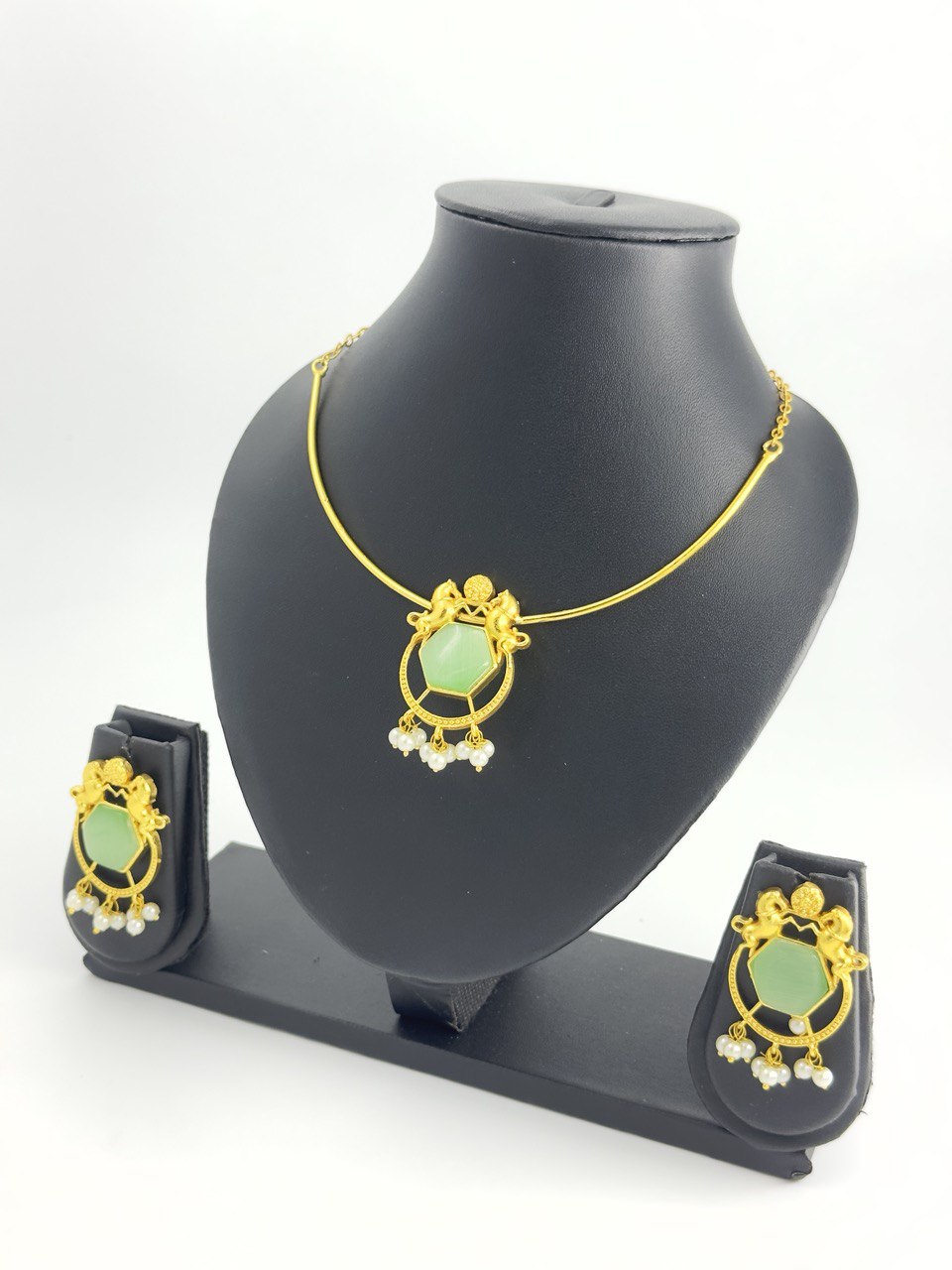 Green gold plated  necklace  set