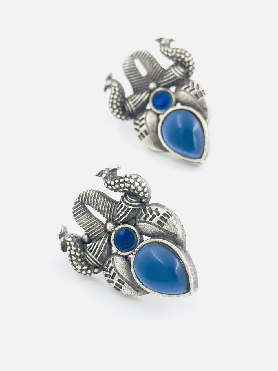 Blue  antique  studs