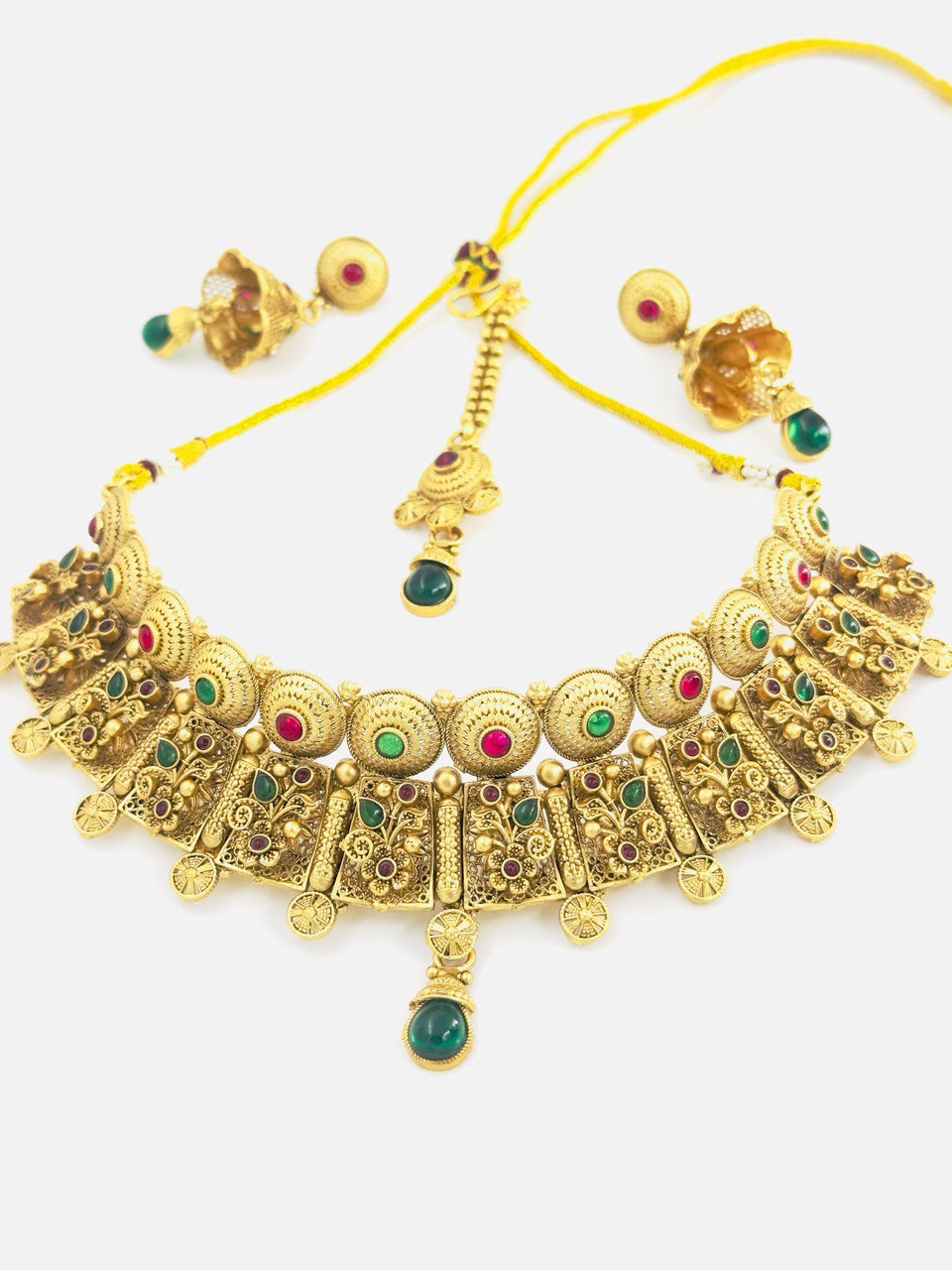 Golden matte  jewellery set