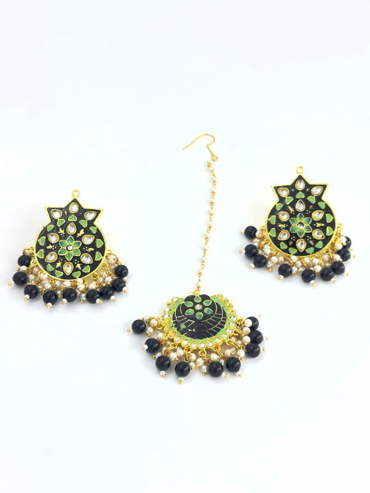 Black Meenakari dangler with maang tikka