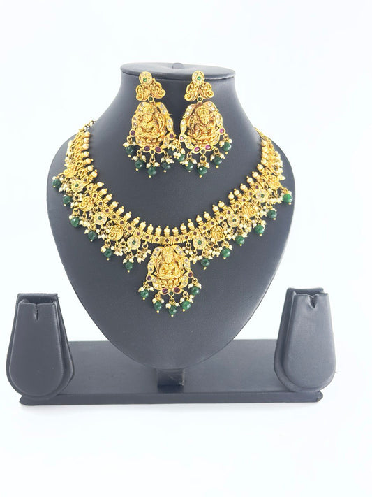 Emerald temple jewellery set