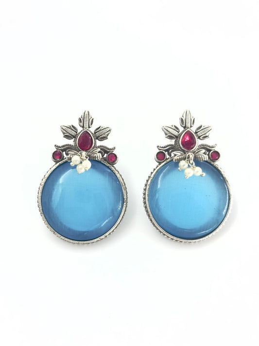 Blue  antique  studs
