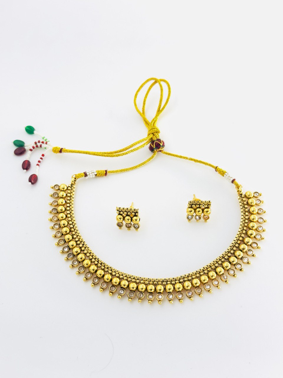 Yashasvi  gold plated  necklace  set