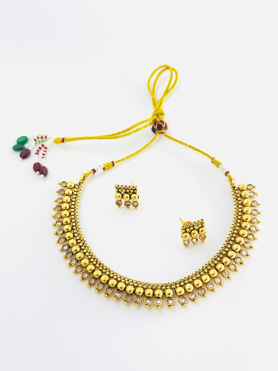 Yashasvi  gold plated  necklace  set