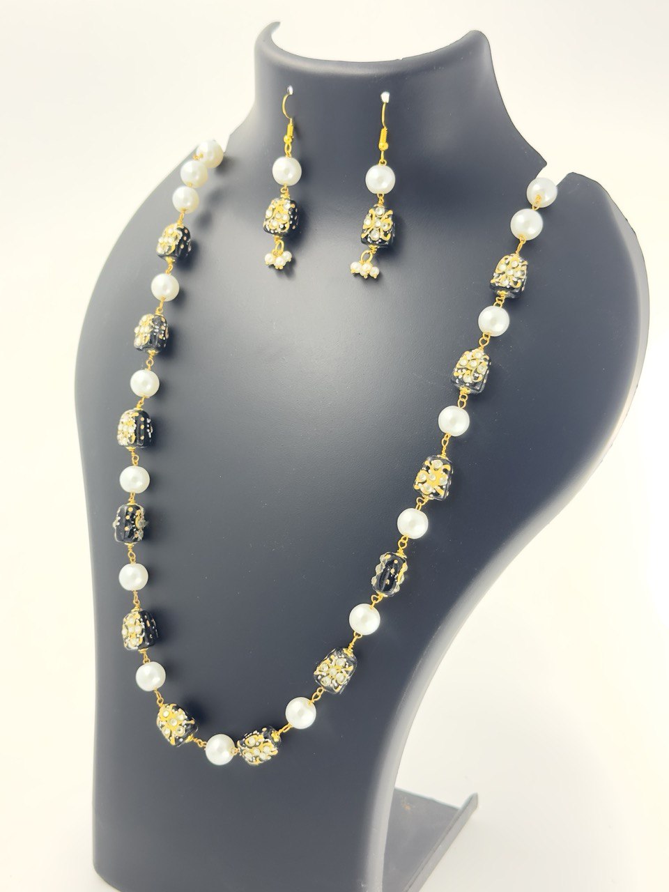 Black Jaipur Maala set