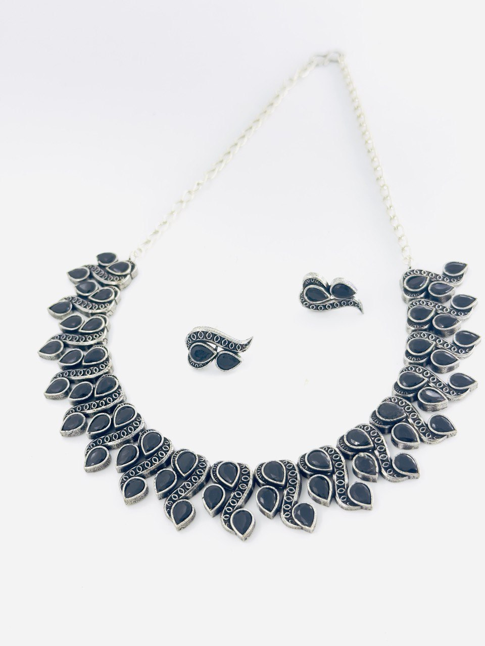 Black Antique  Necklace  set