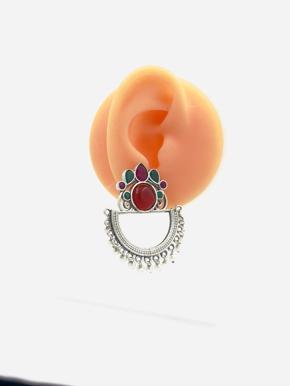 Multicolour   antique  studs