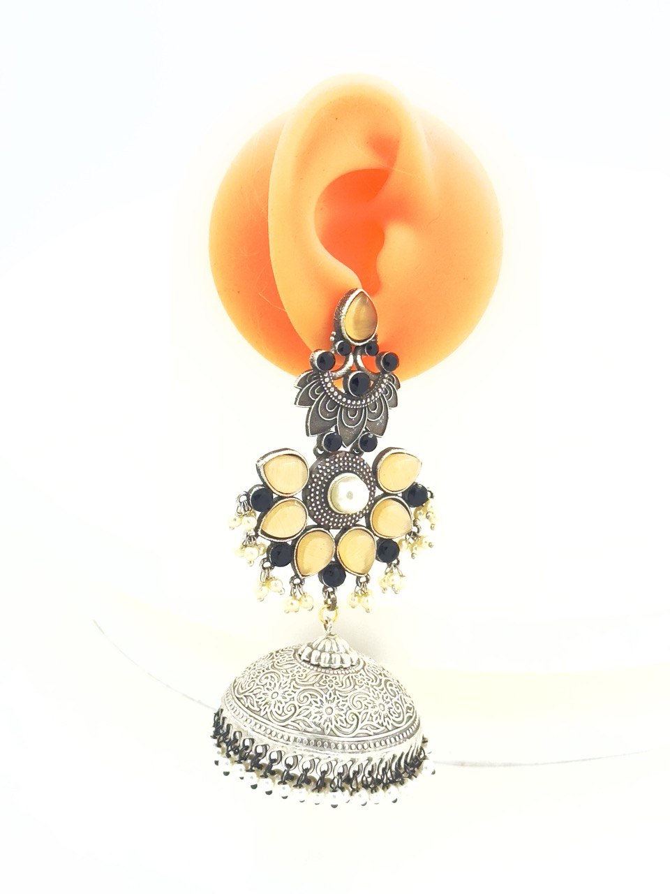 Multicolour Antique dangler