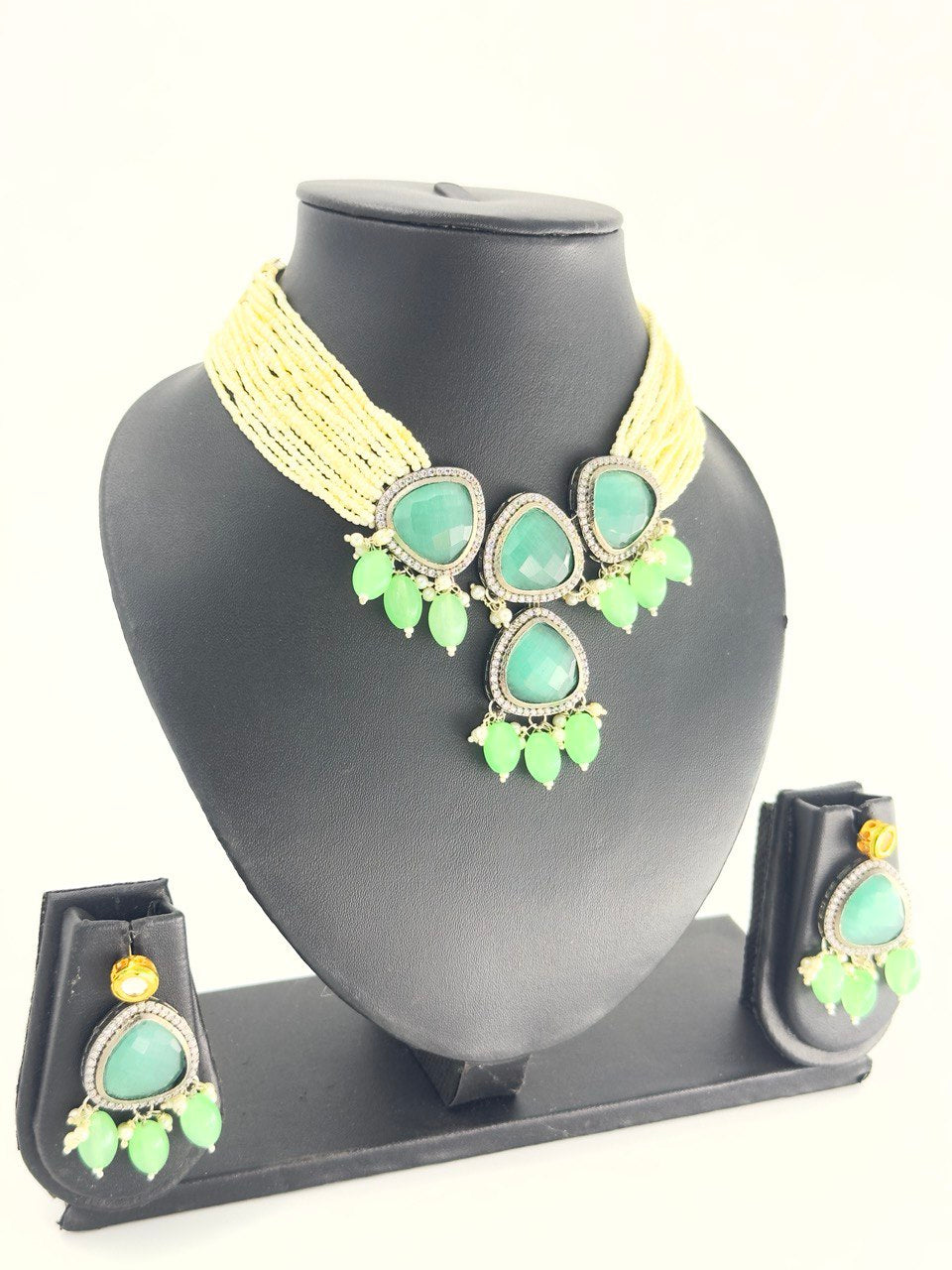 Green Monalisa Necklace  set