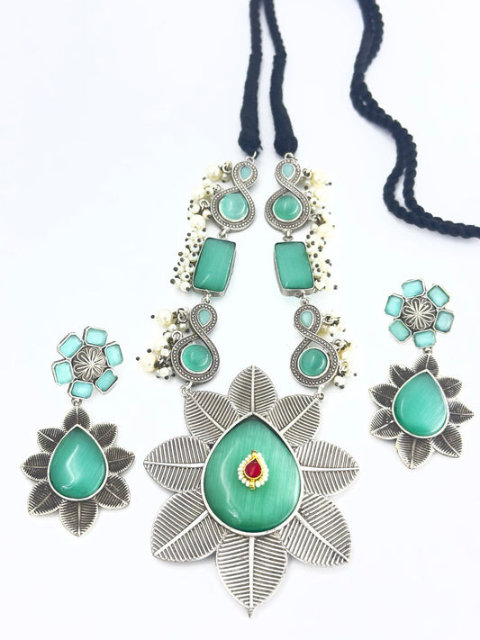 Mint Antique  Necklace  set