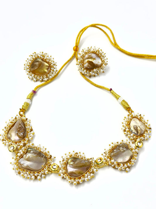 Mother of pearls  Necklace  set