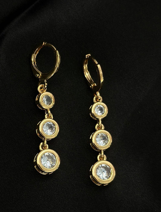 minimalist golden dangler