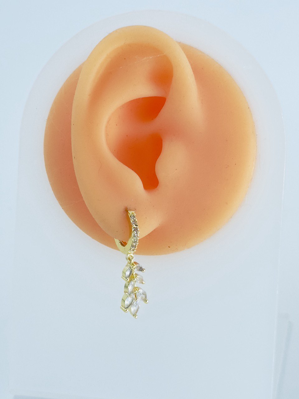 Minimalist golden dangler